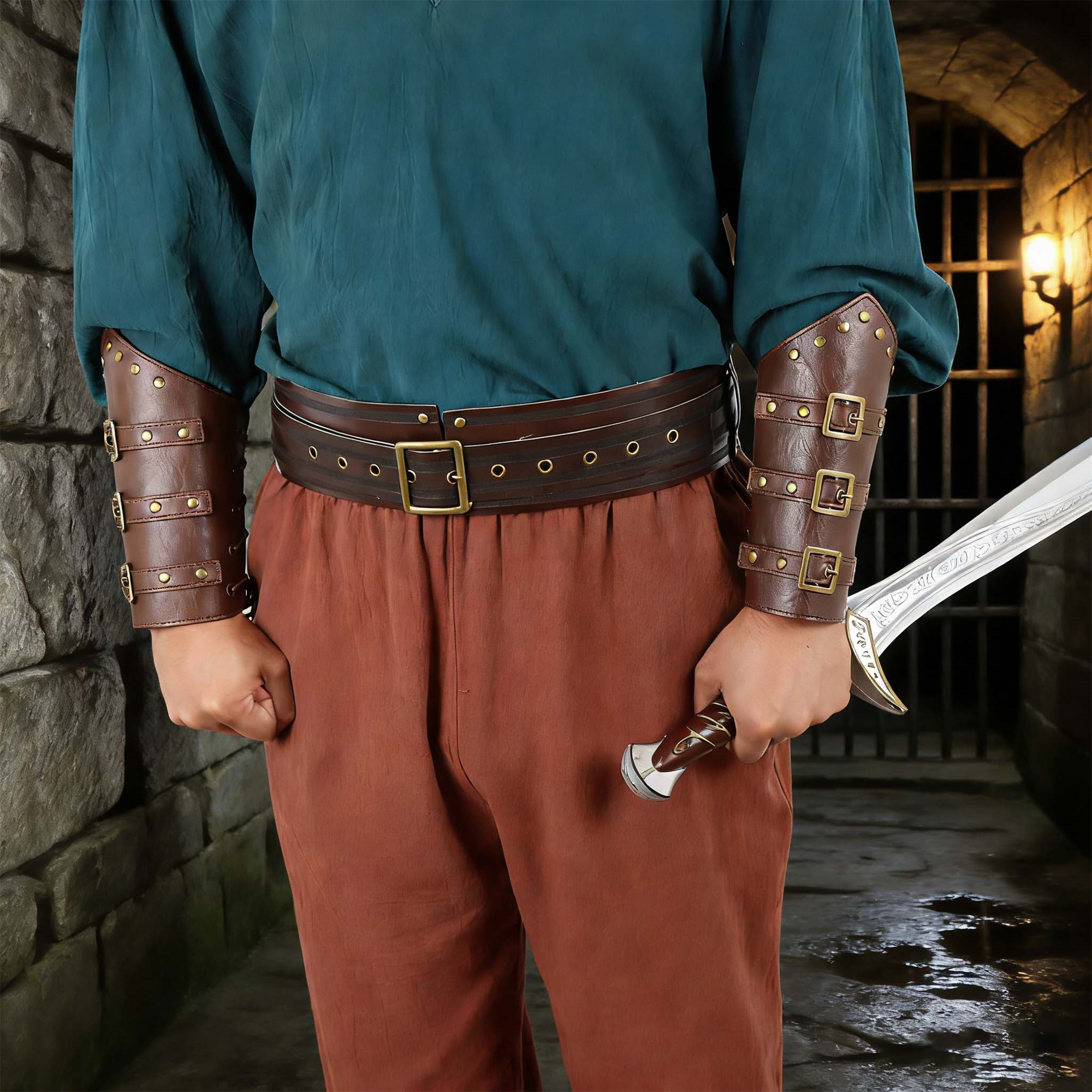 Renaissance Viking Embossed Wi - Men'S Viking Accessories ulasan dan harga